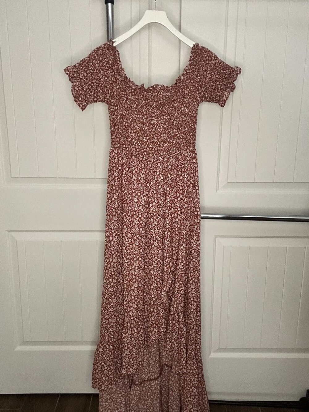 Mi Ami Mauve Floral Smocked Off-Shoulder Maxi Dress | size large